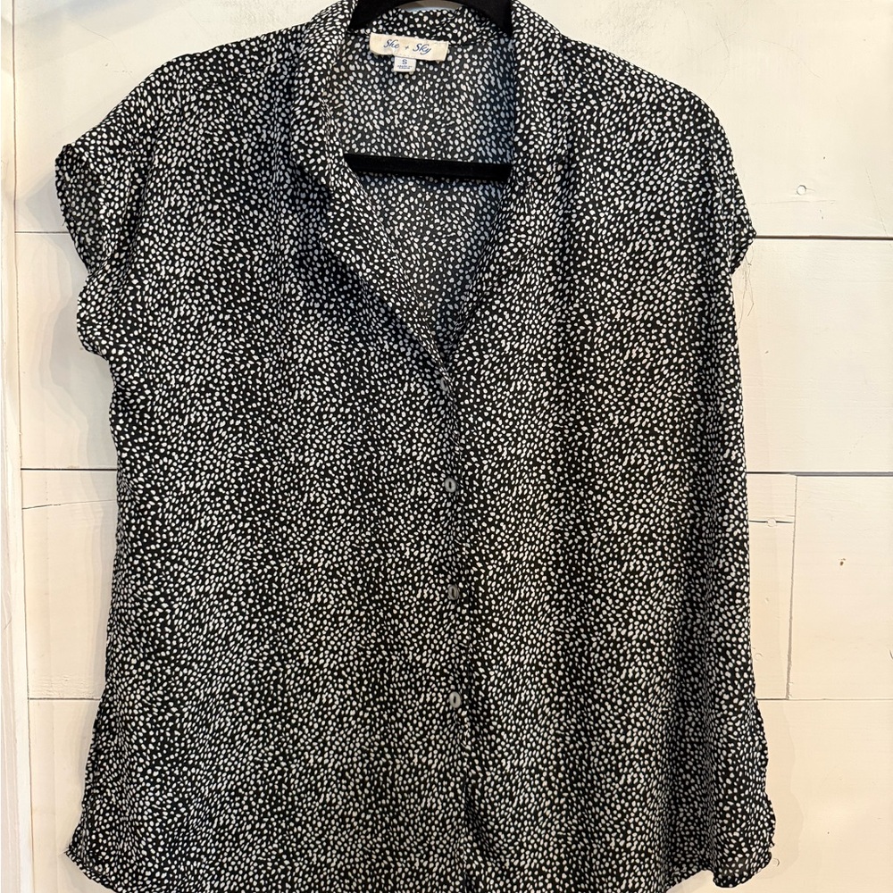 She + Sky Black and White Button Down Shirt